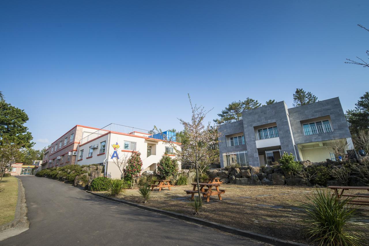 Jeju Youth Hostel Екстериор снимка