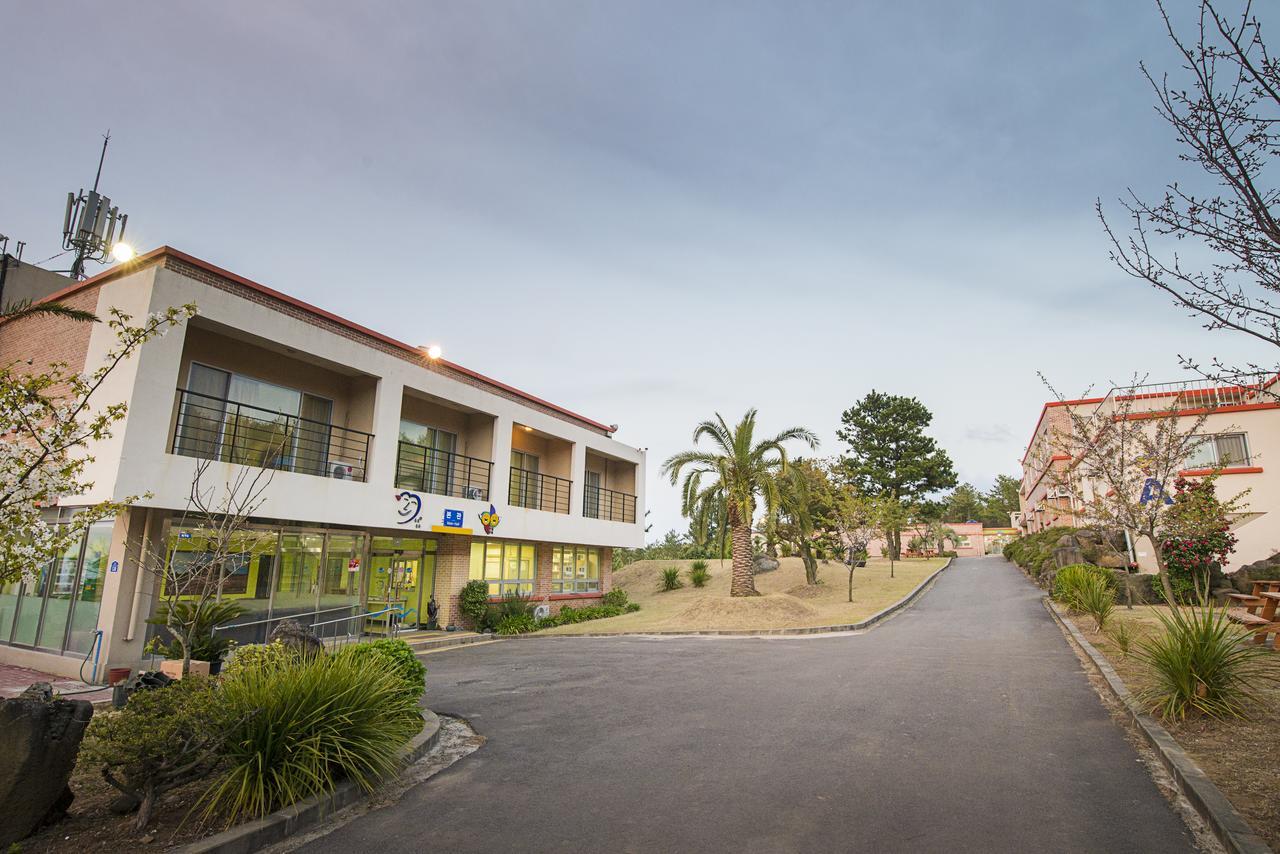Jeju Youth Hostel Екстериор снимка